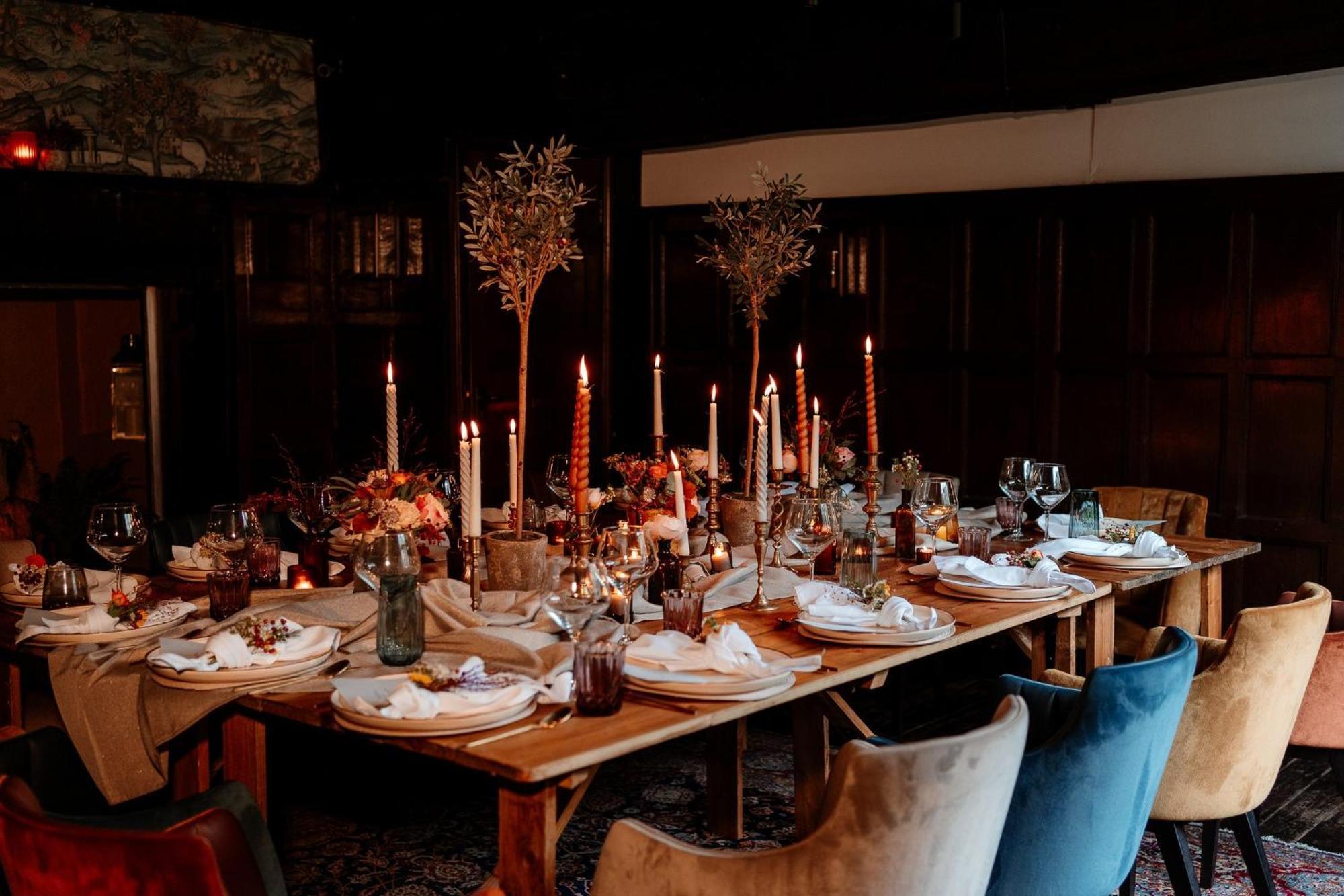 Voco Lythe Hill Hotel & Spa By Ihg Haslemere Exteriör bild