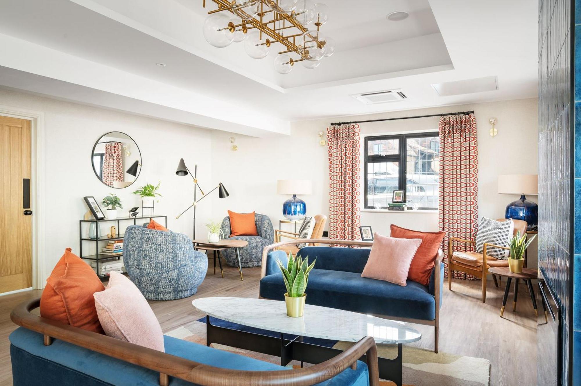 Voco Lythe Hill Hotel & Spa By Ihg Haslemere Exteriör bild